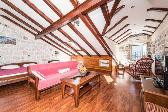 Guest House Dragutinovic Perast Exterior foto