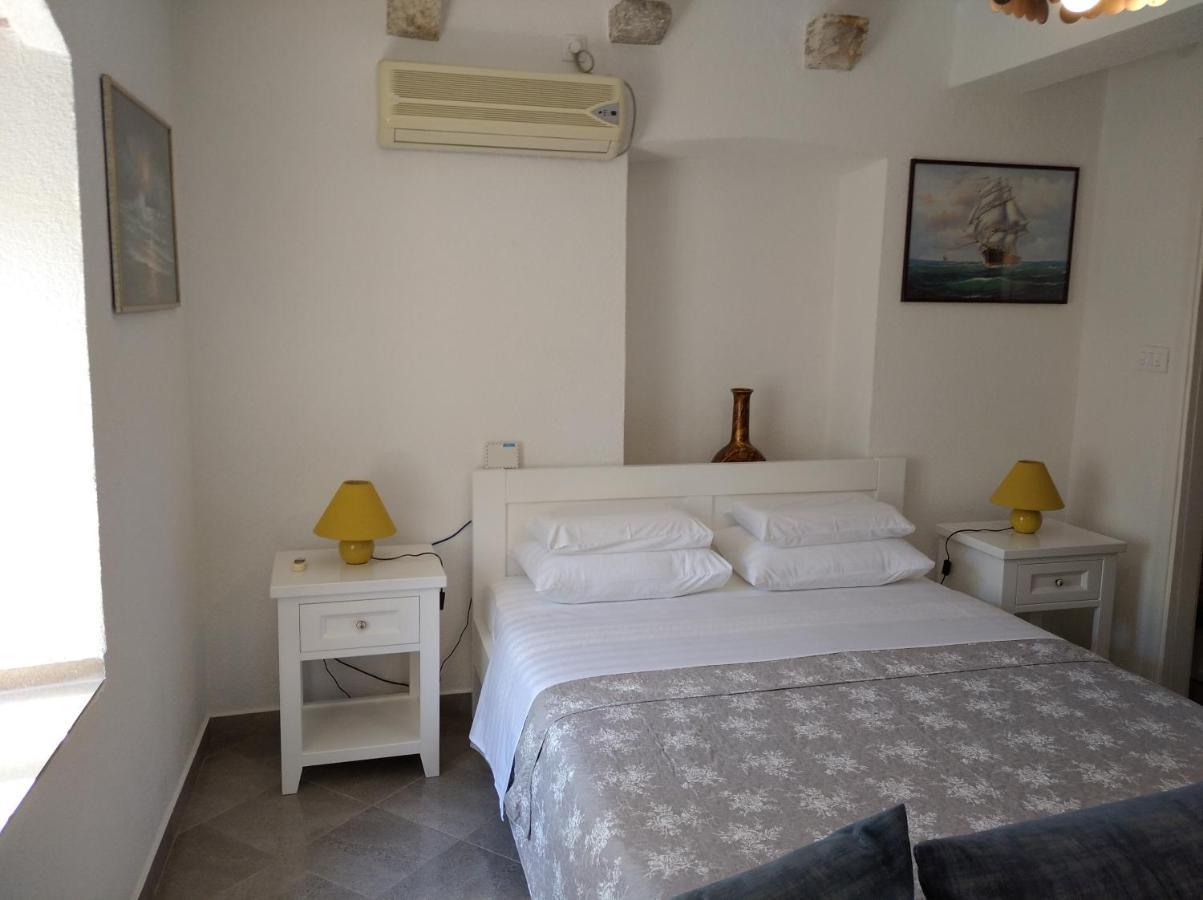 Guest House Dragutinovic Perast Exterior foto