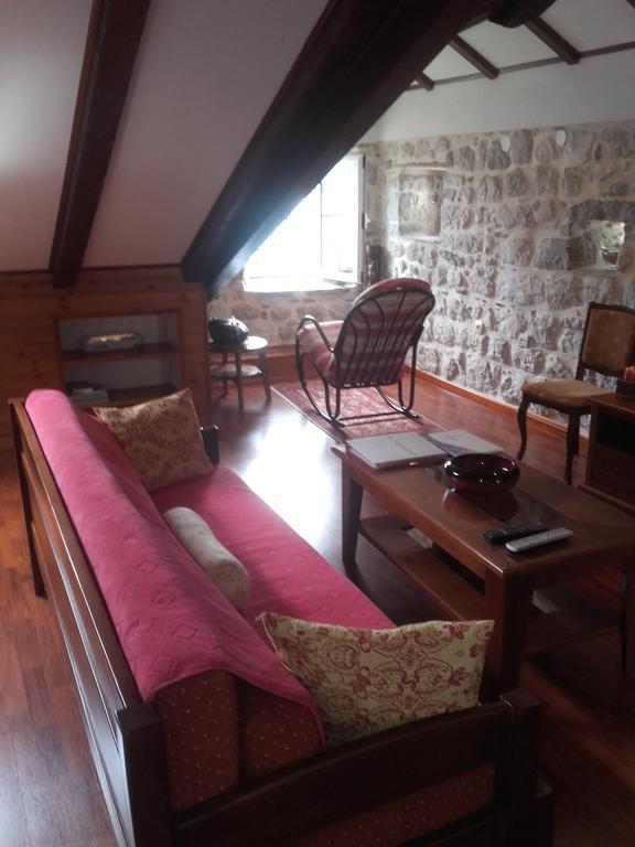 Guest House Dragutinovic Perast Exterior foto