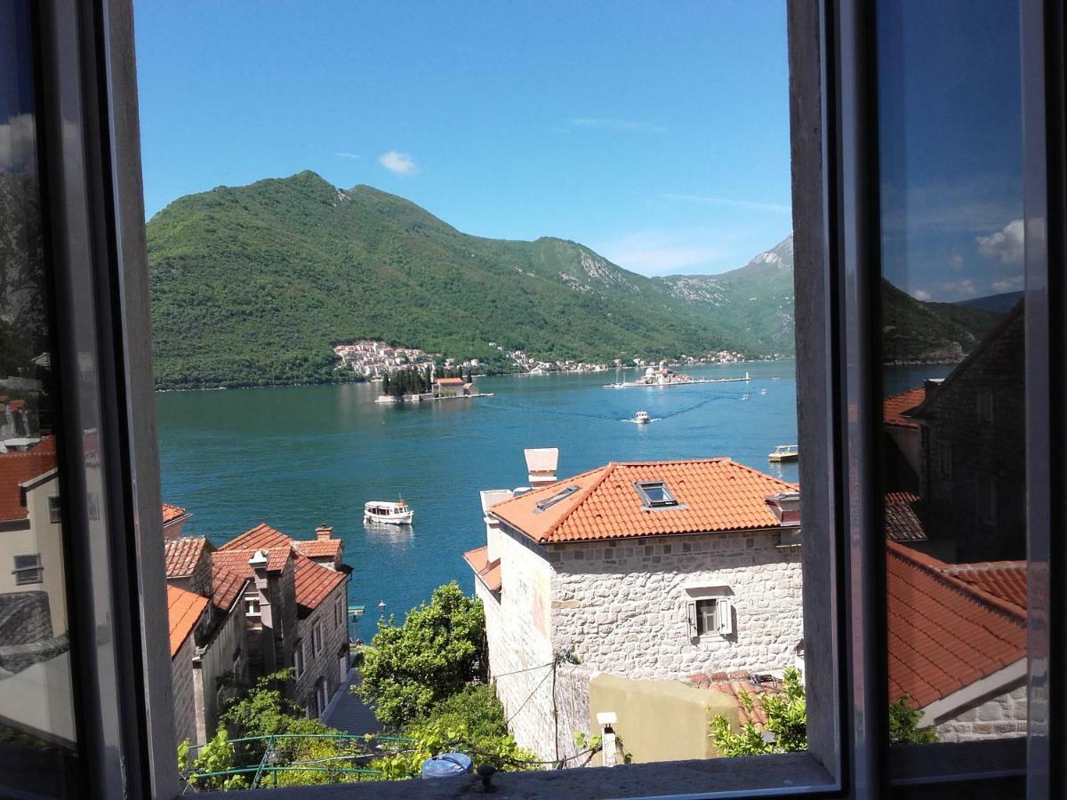 Guest House Dragutinovic Perast Exterior foto